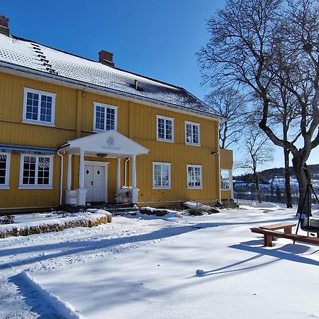 Granavolden Hotel & Gjaestgiveri Exteriör bild
