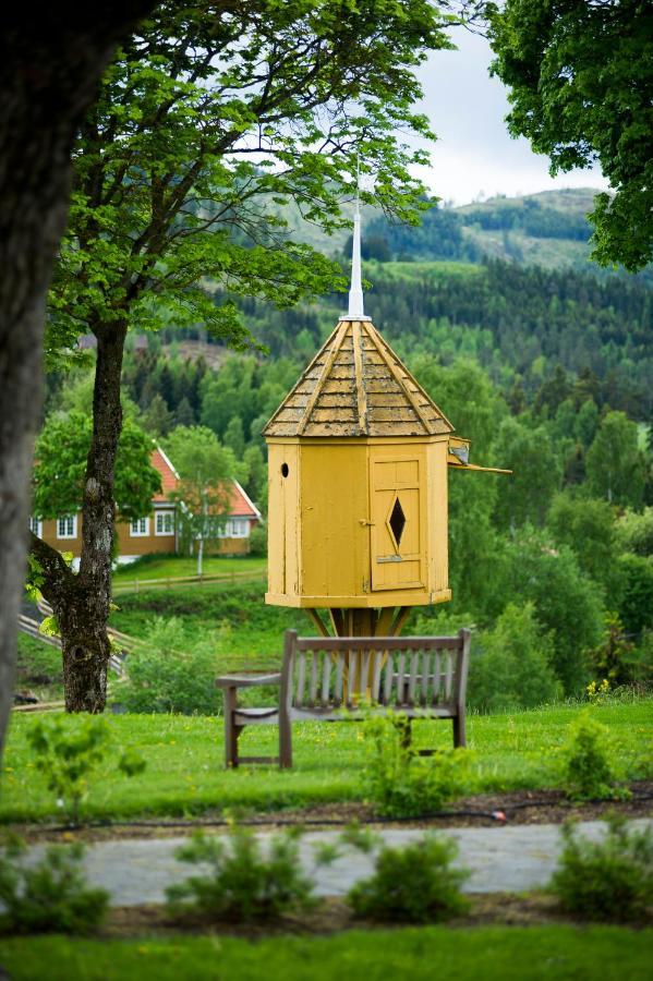 Granavolden Hotel & Gjaestgiveri Exteriör bild
