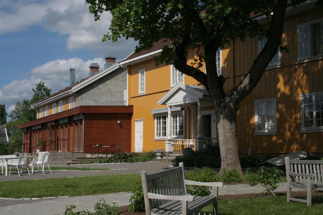 Granavolden Hotel & Gjaestgiveri Exteriör bild